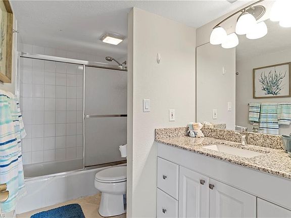 4th image of 25720 Hickory Blvd APT 322