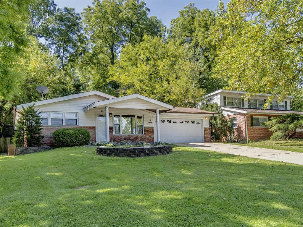 4 Calbreath Ct photo 1