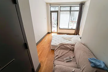 Rented by Manhattan Management LLC