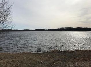 11101 Pennock Ln, Delton, MI