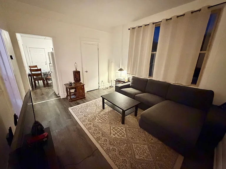 2820 S Short St #2R — Photo 3