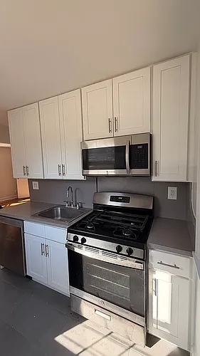 67-91 223rd Pl #B Photo 1