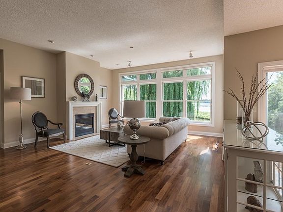 4th image of 4700 Birch Cove Dr
