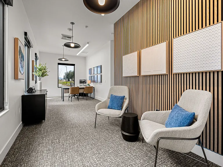 Motto Apartments — Photo 35