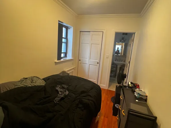 209 East 59th Street image 11 of 14