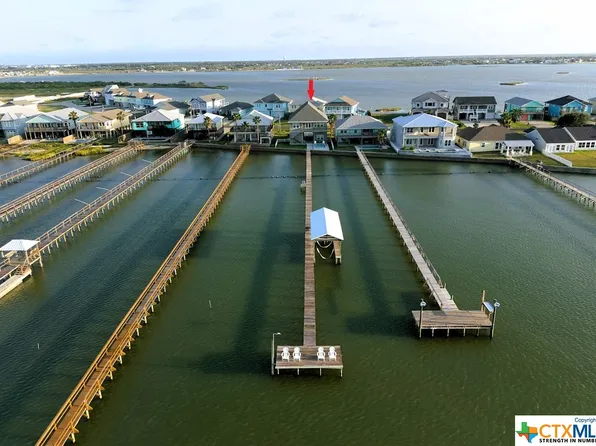 72 Copano Ridge Rd, Rockport, TX 78382