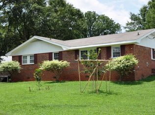 135 N Williamson St, Winder, GA 30680