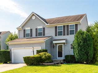 1853 Spring Ridge Ct, Xenia, OH 45385