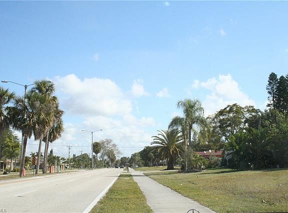 4th image of 4157 Country Club Blvd