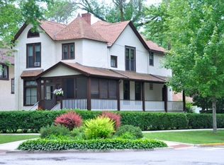 11052 S Bell Ave, Chicago, IL 60643