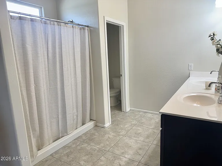 1090 W Beacon Dr — Photo 17