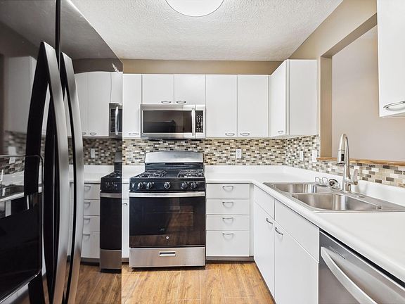 5th image of 1724 Messner Dr #152D