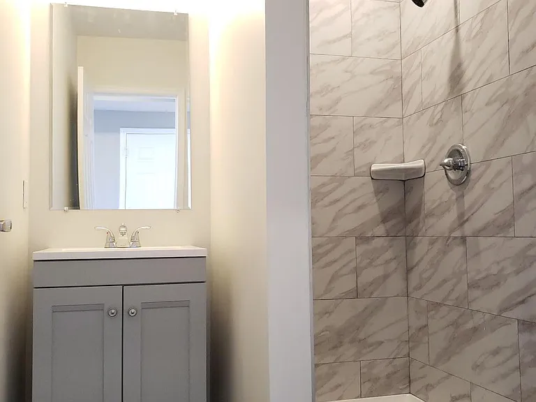 1229 Point Breeze Ave #2 — Photo 16