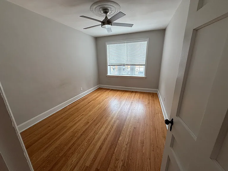7546 Byron Pl #2W — Photo 10