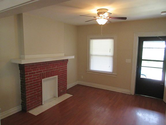 4th image of 2613 Medary Ave #2613