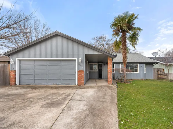 1960 Hutchins Cir, Medford, OR 97504