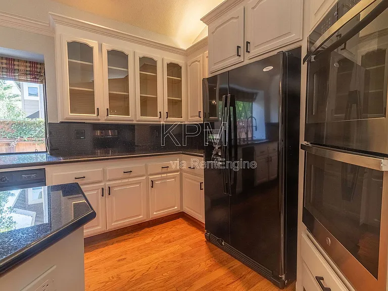 672 Cypress Run — Photo 14