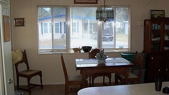 Dinning & bow window