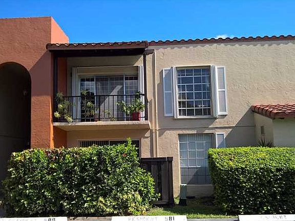 2nd image of 10800 N Kendall Dr APT O4
