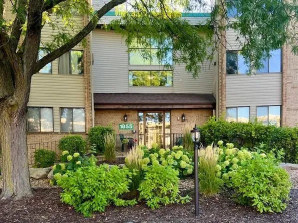 1855 Silver Bell Rd APT 305, Eagan, MN 55122