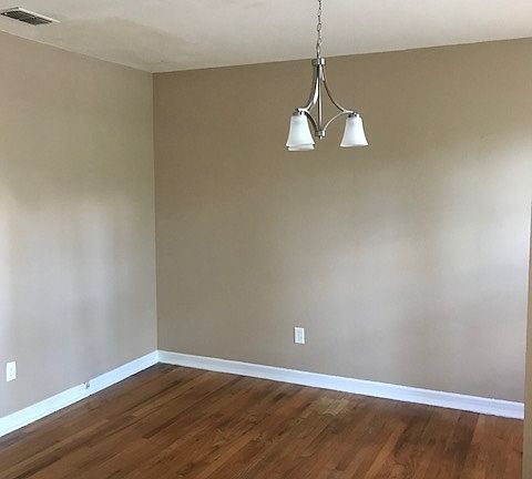 4th image of 2306 W Tennessee St