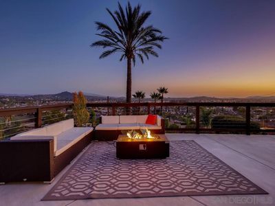 898 Red Blush Rd, Escondido, CA, 92027