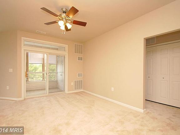 3rd image of 1307 Scottsdale Dr Unit 326