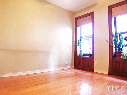 Rented by Miron Properties | media 11