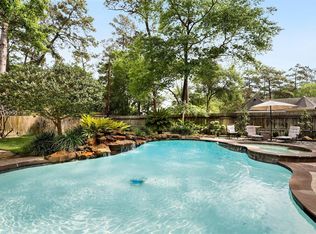 23515 Creekview Dr, Spring, TX 77389