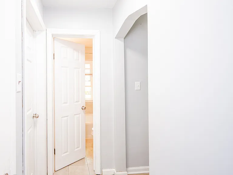 22675 Santa Maria St — Photo 37