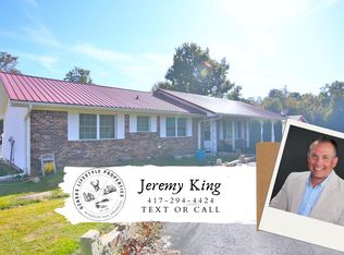 302 N Bend Dr, Horseshoe Bend, AR 72512