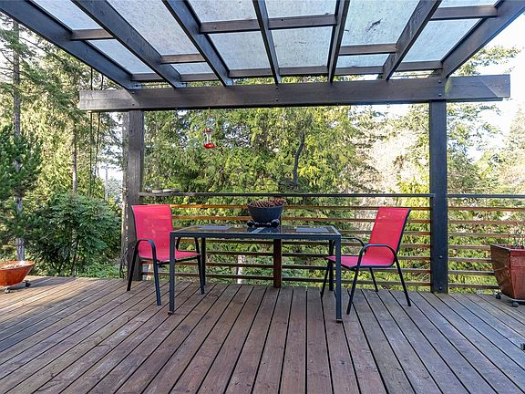 2nd image of 1650 Claudet Rd