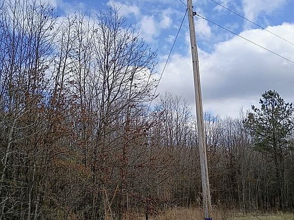 5th image of 26 Williams Dr