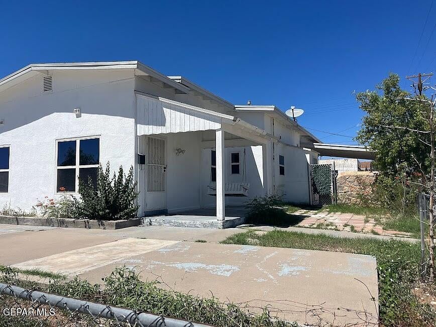 1st image of 3631 Mobile Ave #1