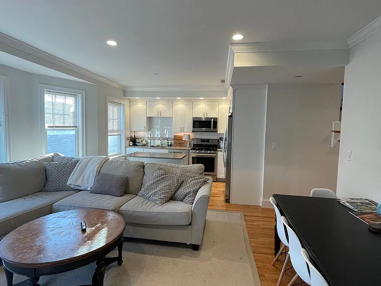 156 Tudor St #3 — Photo 7