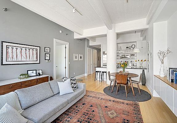 3rd image of 70 Washington St APT 10B
