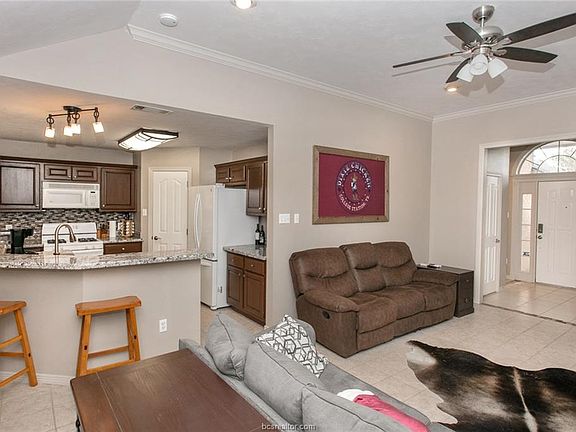 5th image of 3108 Pleasant Forest Dr
