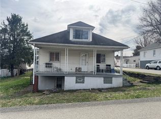 32 Redstone St, Republic, PA 15475