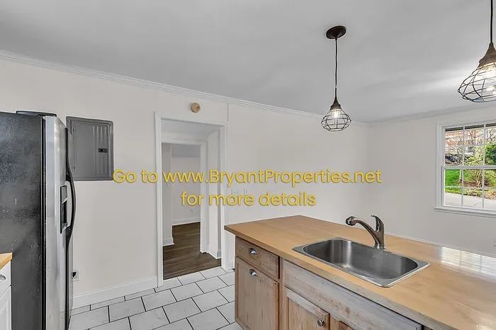 1421 Electric Ave — Photo 11