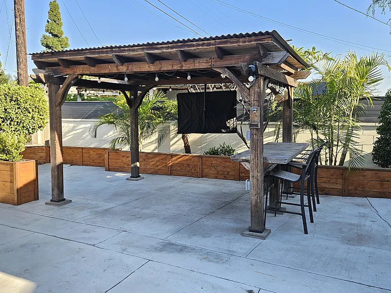 6616 Plaska Ave — Photo 5