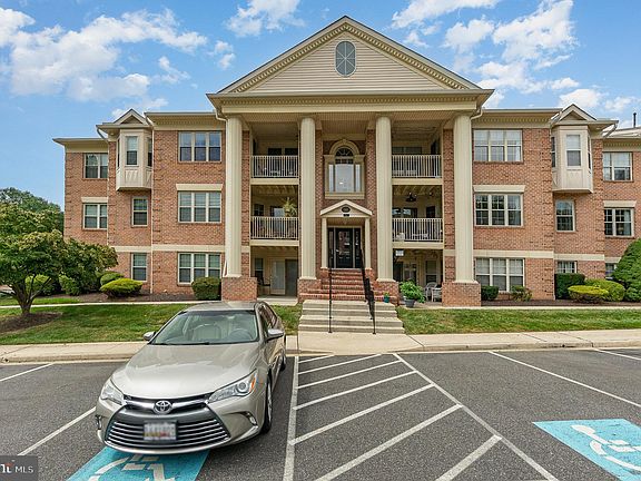 2nd image of 112 Gwen Dr Unit 2H