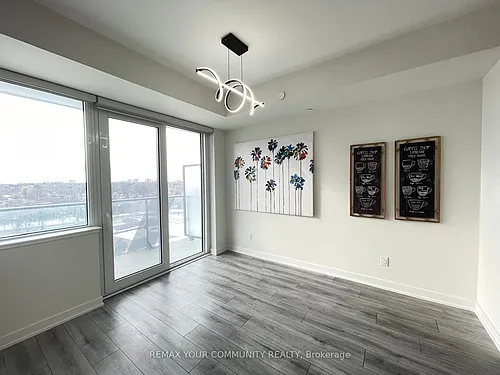 15 Ellerslie Ave Photo 1