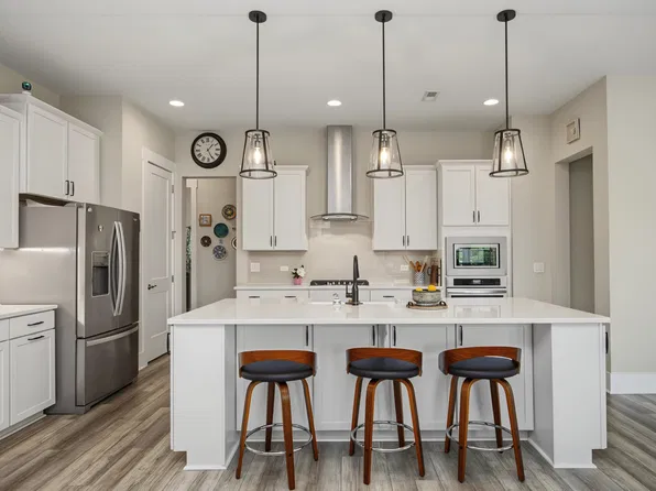 1173 Hodgson Ln, Fuquay Varina, NC 27526