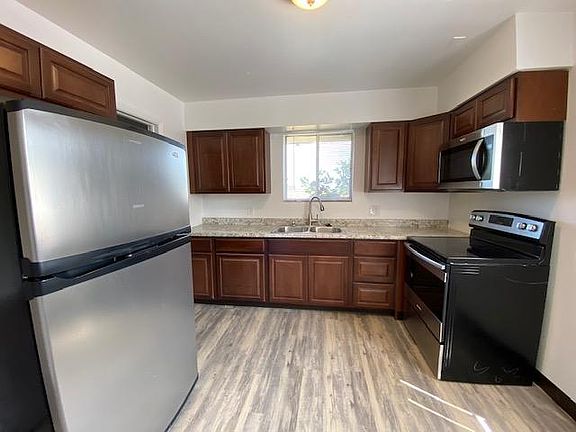 2nd image of 700 Miller Ct