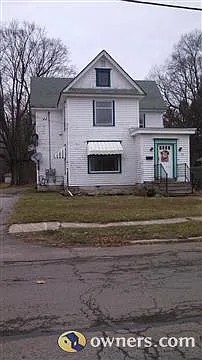 118 Stevens St photo 1