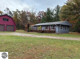 6122 Sabin Rd, Hale, MI 48739