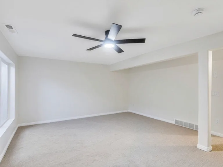 4778 S Huntly Dr — Photo 11