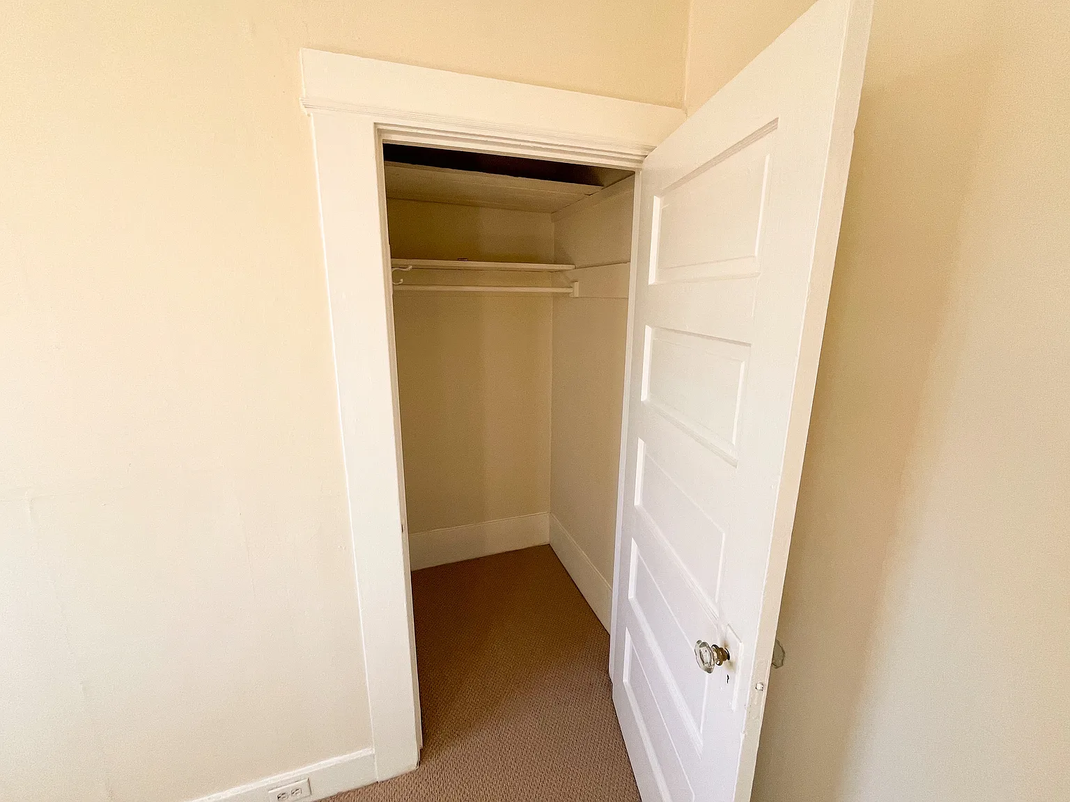 1 bed, 750 sqft, $2,550 — Photo 3