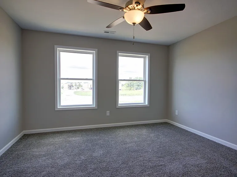 Middletown Place Apartments — Photo 14