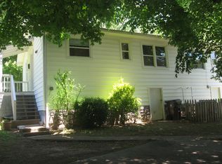 105 Walnut Ln, Oak Ridge, TN 37830